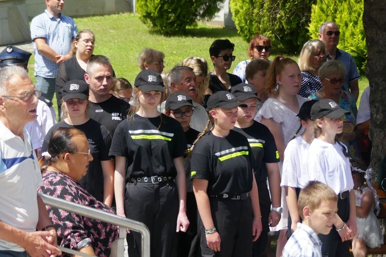 45-lecie parafii Najdroższej Krwi Pana Jezusa w Kętach-Podlesiu