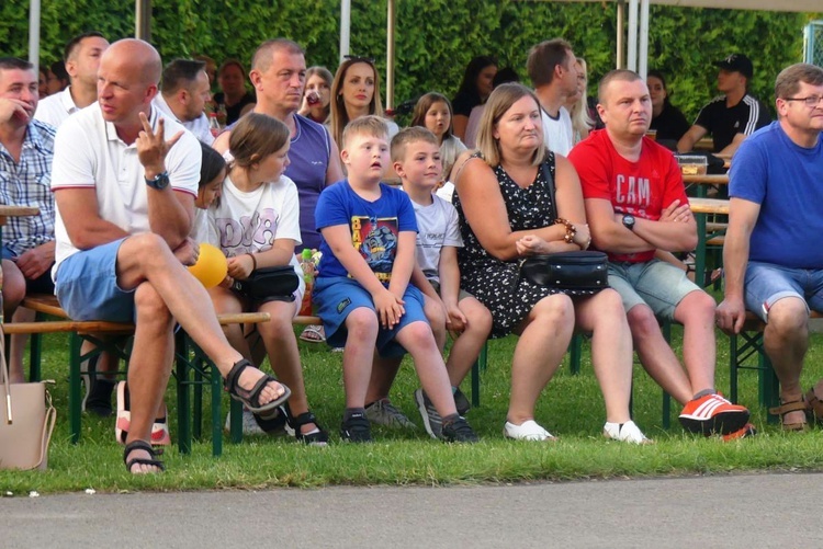 Piknik rodzinny "Pisarzowice dla Ukrainy"