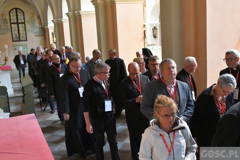 W Paradyżu trwa kolejna sesja synodu diecezjalnego