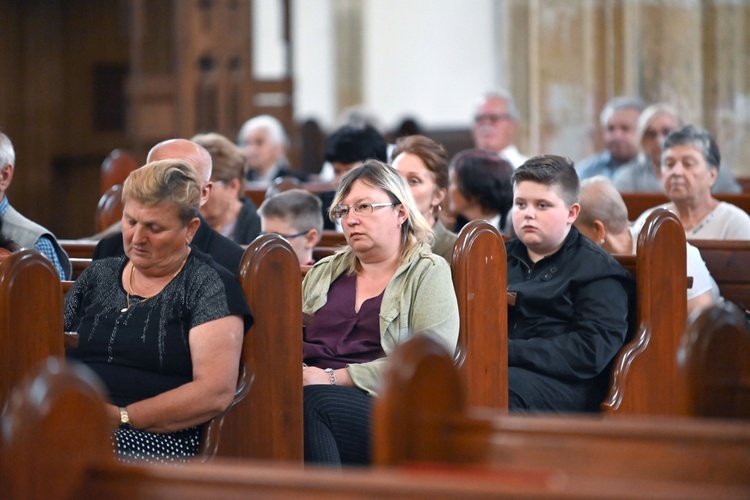 Strzegom. Pogrzeb ks. Władysława Janickiego [zdjęcia]