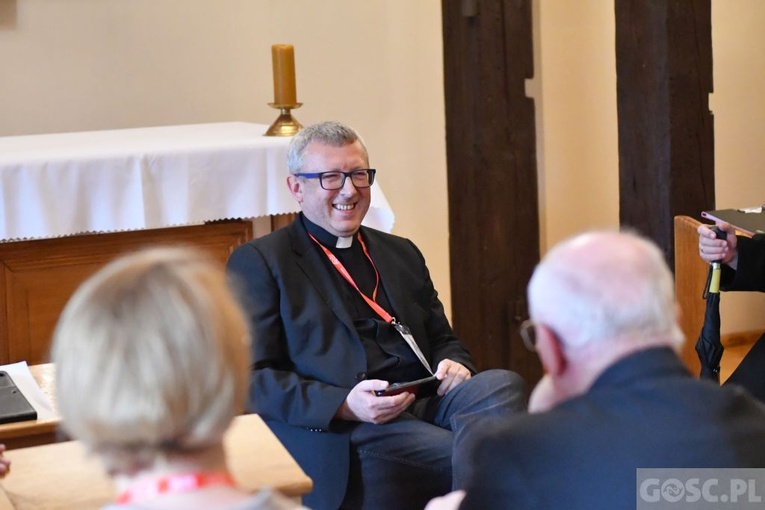 W Paradyżu trwa kolejna sesja synodu diecezjalnego