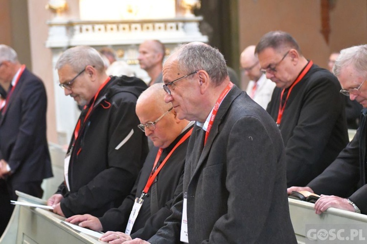 W Paradyżu trwa kolejna sesja synodu diecezjalnego