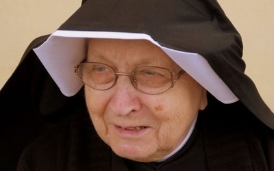 S. Wiktoriana Bieniek zmarła w 93 roku życia i 75. roku życia zakonnego.