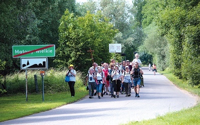 ▲	Pierwszego dnia pątnicy dotarli do Nowej Cerkwi. Do celu doszli kolejnego dnia przed godz. 16.