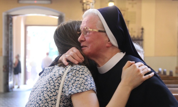 Pozostało nam posłać 15 dziewcząt do klasztoru i siostry wrócą