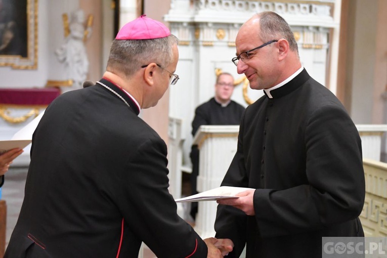 Dekrety dla proboszczów i administratorów