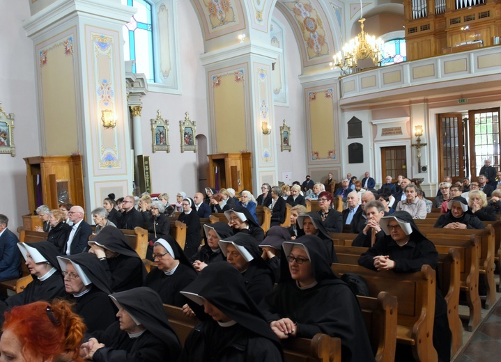 Płock. Pogrzeb s. Wiktoriany Bieniek (1929-2022)