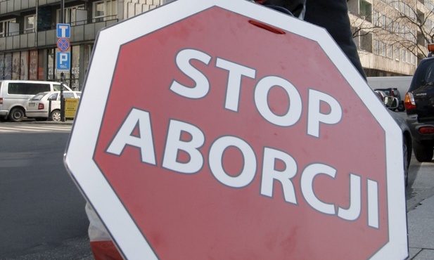Prezes Federacji Ruchów Życia: Projekt "Legalna Aborcja bez Kompromisów" jest niekonstytucyjny 
