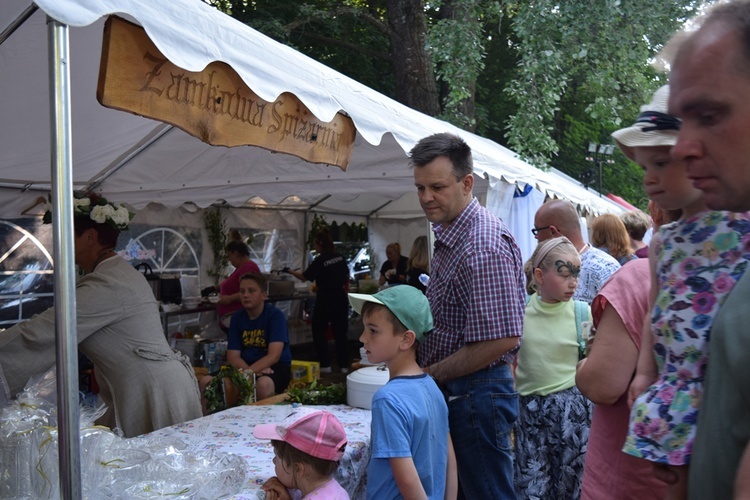 Świętojański festyn w Owieśnie