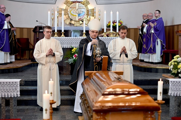 Pogrzeb śp. Janusza Mielnika