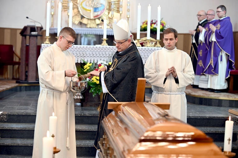 Pogrzeb śp. Janusza Mielnika