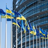 Przywódcy UE zdecydowali o przyznaniu Ukrainie i Mołdawii statusu kandydata