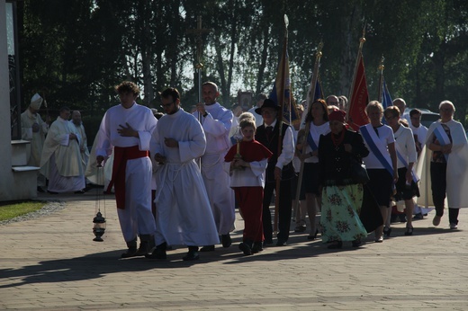 Krzysztof Jamrozy nowym diakonem stałym