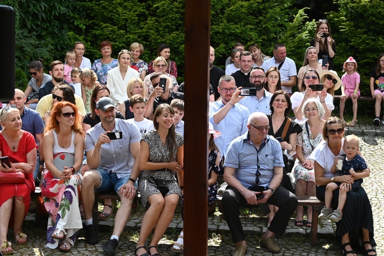 "Słoneczniki" pożegnały się z przedszkolem