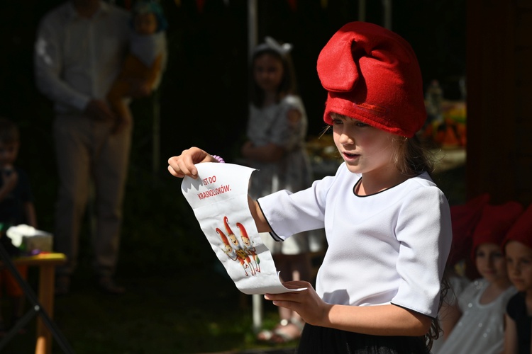 "Słoneczniki" pożegnały się z przedszkolem