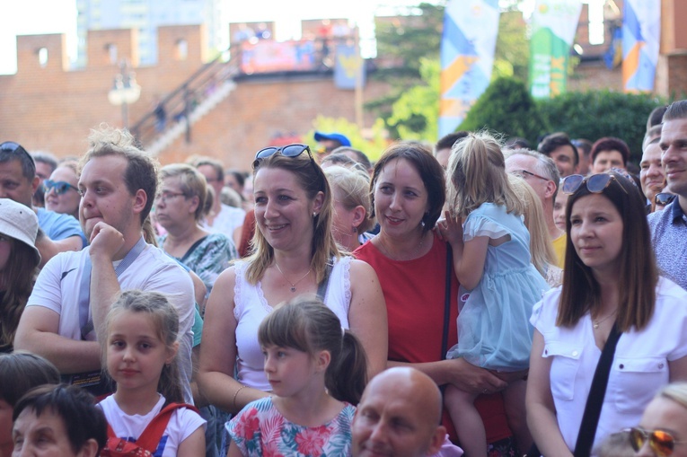 Koncert Freli i Golec uOrkiestry na rzecz opolskiej katedry