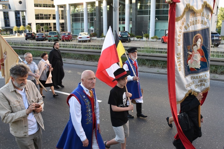 Msza św. i procesja eucharystyczna w Gdyni