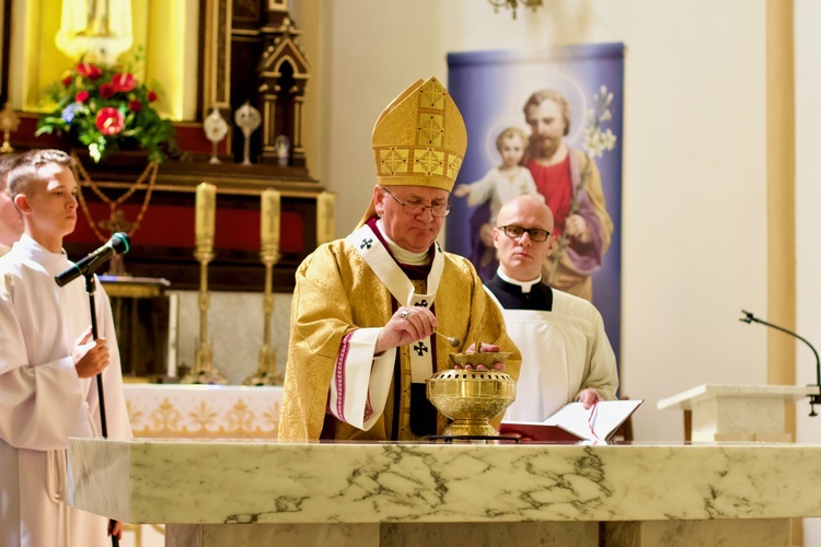 Poświęcenie kościoła w Rozogach