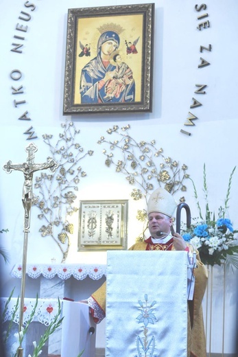 Ogłoszenie nowej parafii w Żdżarach
