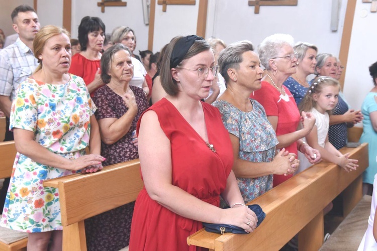 Ogłoszenie nowej parafii w Żdżarach