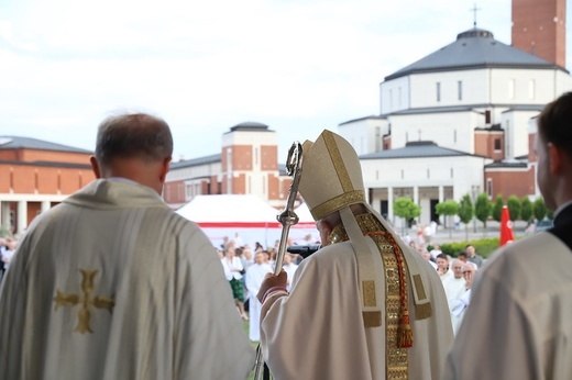 Peregrynacja ikony Świętej Rodziny w sanktuarium św. Jana Pawła II