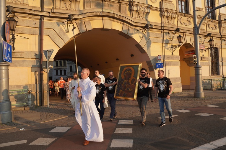 V Weekend Ewangelizacyjny "Ochrzczeni Ogniem" we Wrocławiu