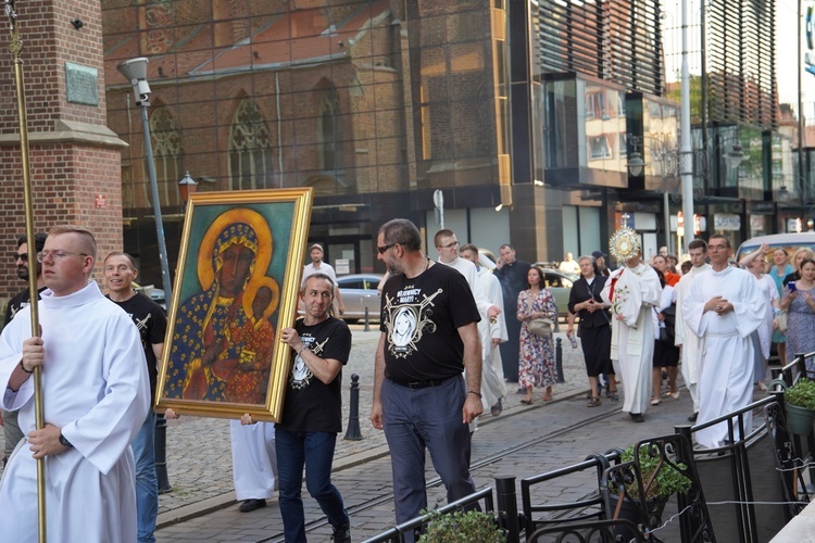 V Weekend Ewangelizacyjny "Ochrzczeni Ogniem" we Wrocławiu