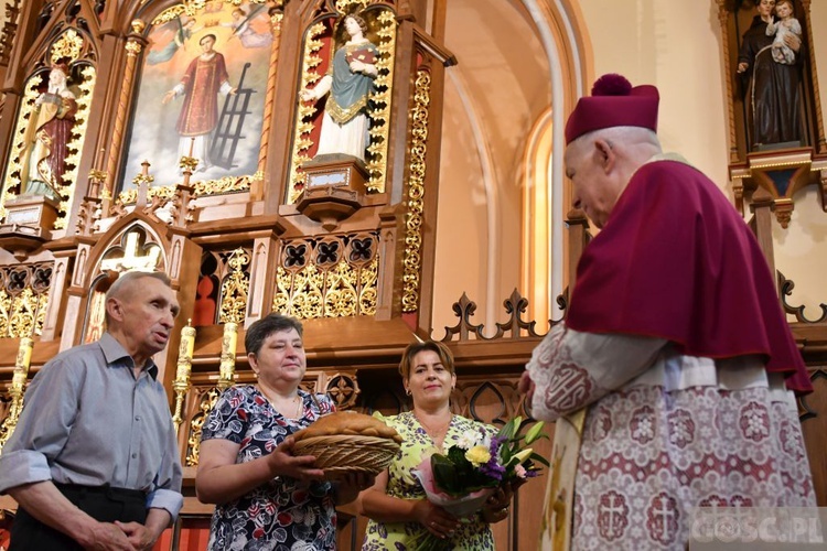 Ołtarz w Rusinowie odzyskał dawny blask