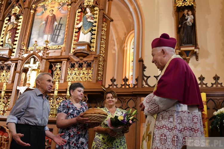 Ołtarz w Rusinowie odzyskał dawny blask