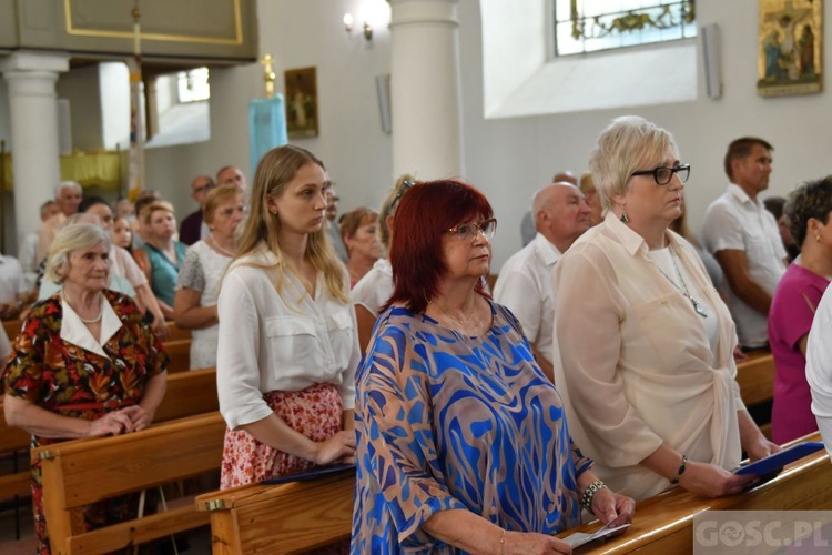 Parafia w Bytnicy świętuje 65 lat