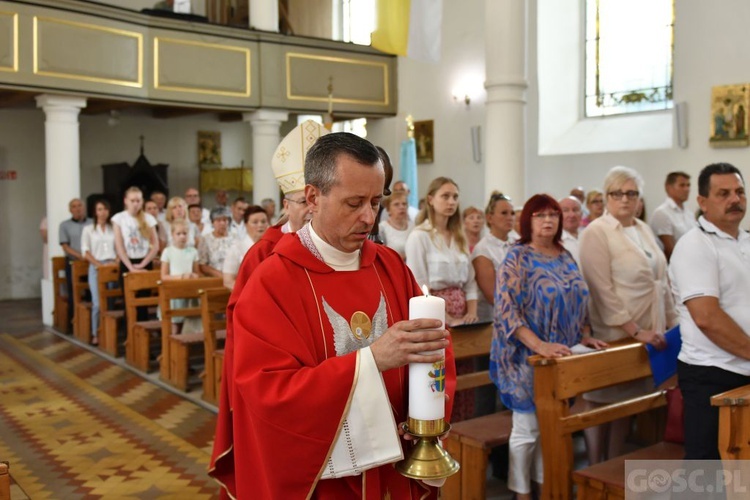 Parafia w Bytnicy świętuje 65 lat