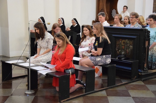 Zakończenie IV Kongresu Eucharystycznego