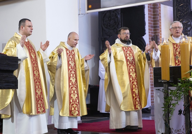 Msza św. jubileuszowa w Kołobrzegu, cz. 2