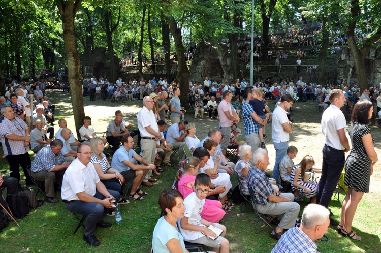 Pielgrzymka Mężczyzn i Młodzieńców na Górze Świętej Anny