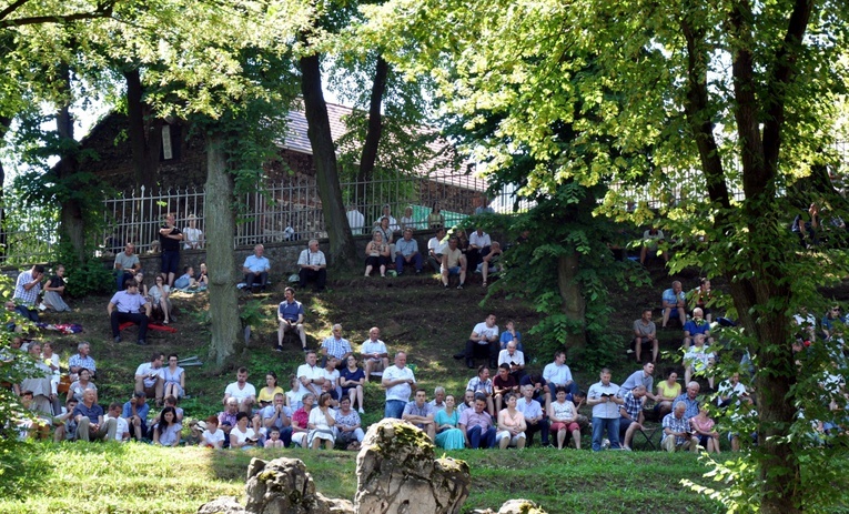 Pielgrzymka Mężczyzn i Młodzieńców na Górze Świętej Anny