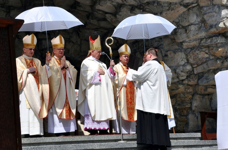 Pielgrzymka Mężczyzn i Młodzieńców na Górze Świętej Anny