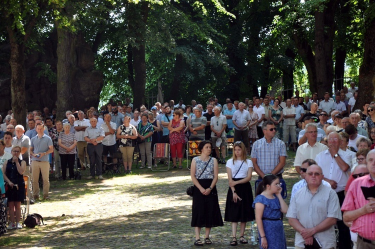 Pielgrzymka Mężczyzn i Młodzieńców na Górze Świętej Anny