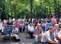 Miłość rodzinna drogą do świętości