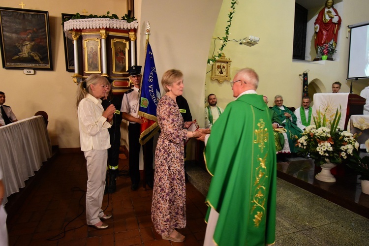 W Jaźwinie pożegnali ks. Stanisława Kucharskiego. Pracował tam prawie 40 lat