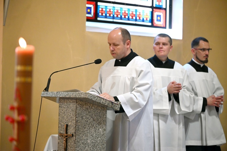 Ząbkowice Śl. Pożegnali ks. Stanisława Matuszewskiego SAC