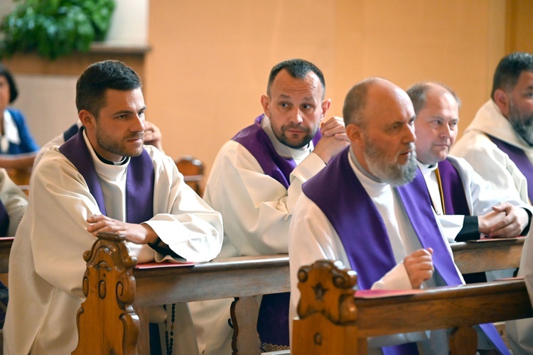 Ząbkowice Śl. Pożegnali ks. Stanisława Matuszewskiego SAC