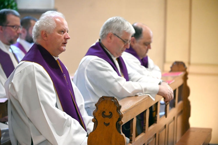 Ząbkowice Śl. Pożegnali ks. Stanisława Matuszewskiego SAC