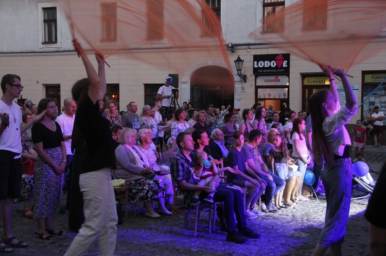 Tarnów. Festiwal naprawdę Dobrej Książki