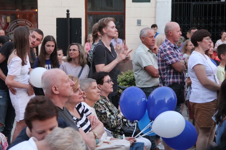 Tarnów. Festiwal naprawdę Dobrej Książki