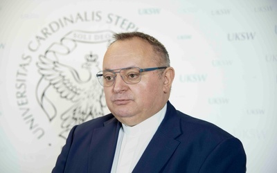 Ks. prof. Cisło: Kościół zdaje egzamin w trakcie największych kryzysów