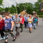 Z Bartnicy do Głuszycy. Pokutna procesja i noc walki za Polskę