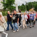 Z Bartnicy do Głuszycy. Pokutna procesja i noc walki za Polskę