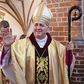 Uroczystościom w Koszalinie i Kołobrzegu przewodniczył dyplomata watykański.