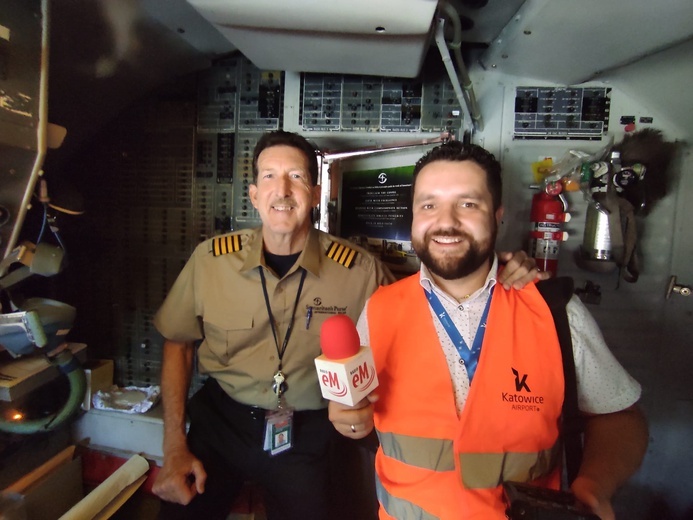 Samolot z Karoliny Północnej przywiózł pomocą humanitarną, która pojedzie na Ukrainę