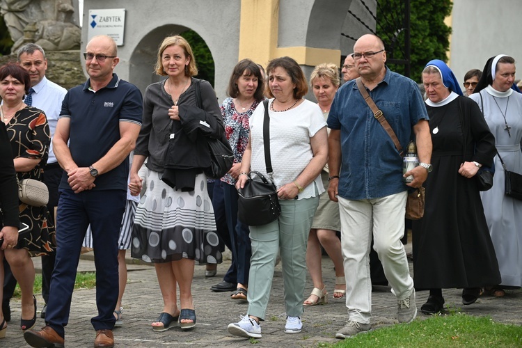 Byczeń. Pogrzeb ks. Władysława Wichrowicza